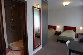 Отель Seven Sisters Лиепая Двухместный номер с 2 отдельными кроватями-4